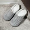 Dép đi trong nhà kín mũi đế nhựa chống trượt Comfy (mẫu 1 kín gót, size 44) - Hàng Nhật nội địa
